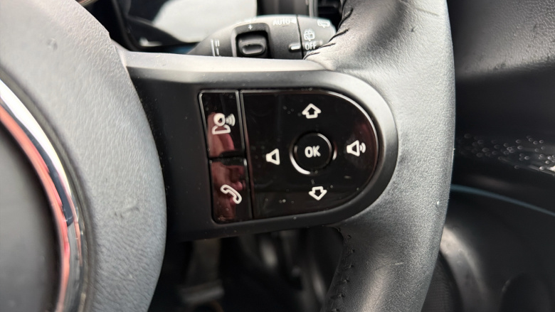 MINI Hatchback 135kW Cooper S Level 2 33kWh 3dr Auto Electric Hatchback